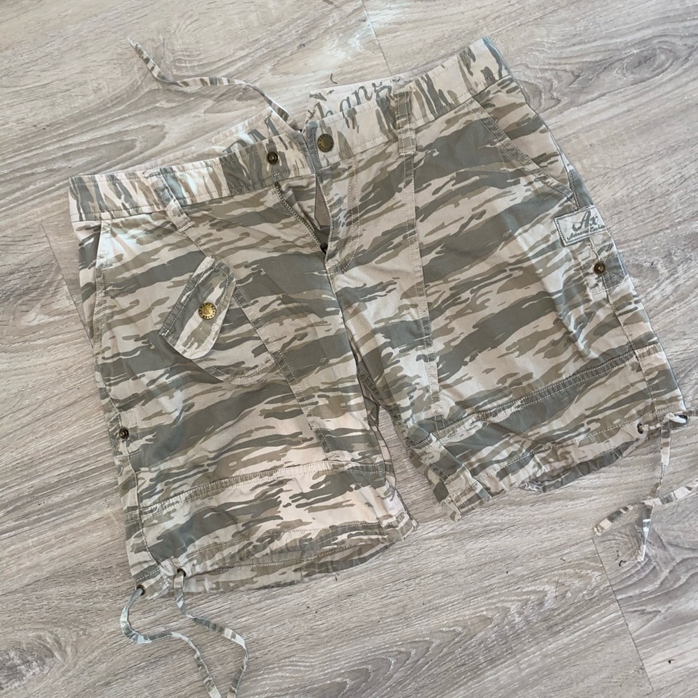 ARMANI EXCHANGE CAMOUFLAGE SHORTS - WORN ONCE!